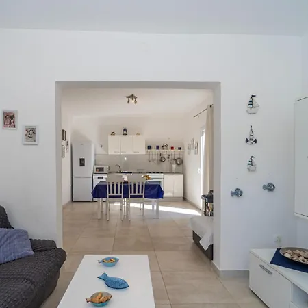 Vila Marinka By Guide *